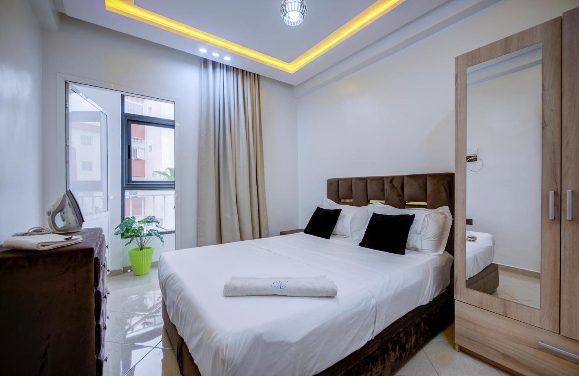 Tranquil Retreat Amidst In Apartment *